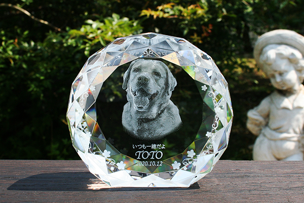 YOB034 サークルダイヤスタンド 180度3D加工ペット位牌